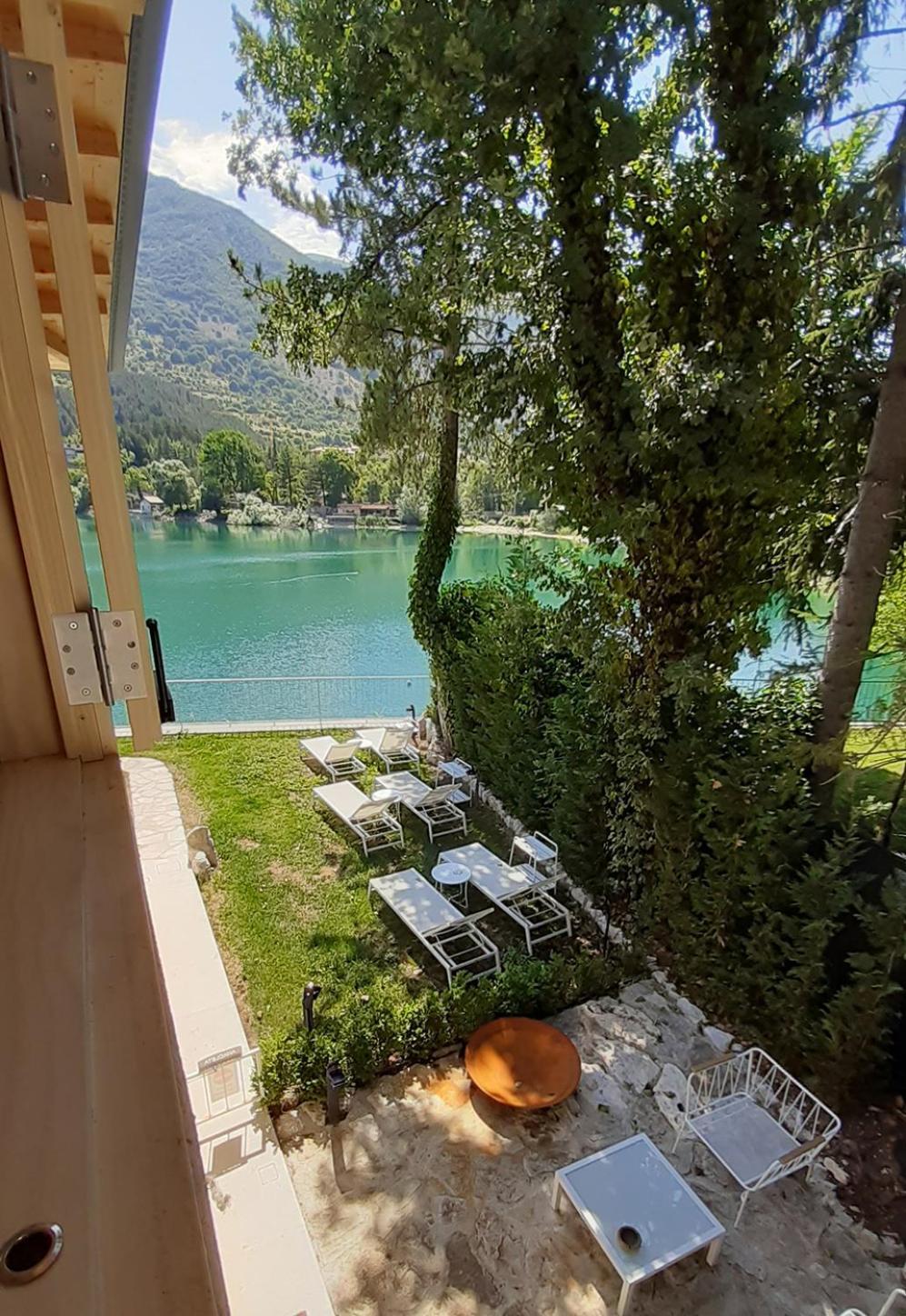 La Presentosa Sul Lago Villalago Extérieur photo